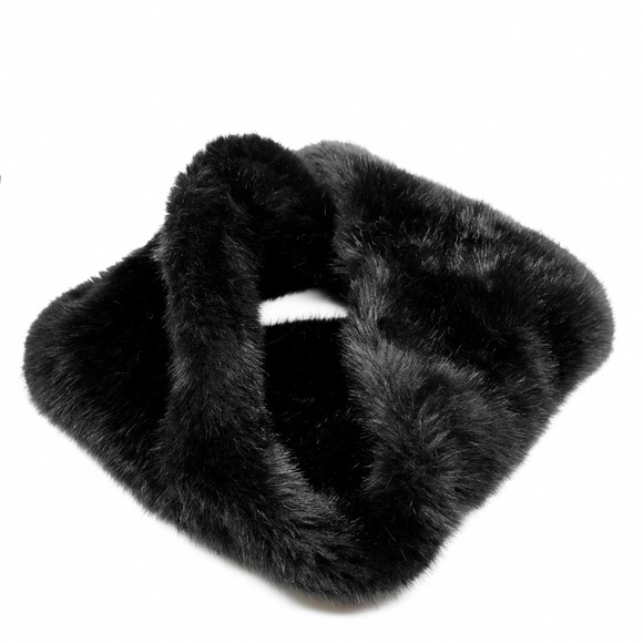 ZARA Faux Fur Infinity Snood Scarf - Picture 1 of 4